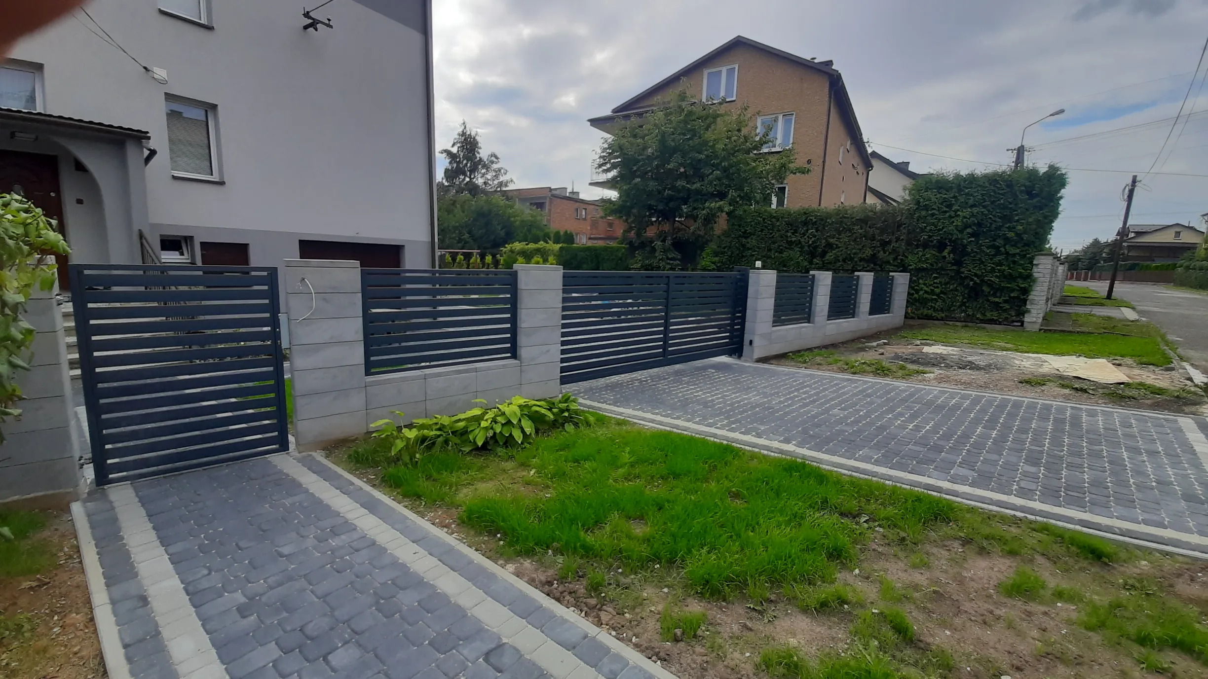 zdjęcie ogrodzenie z bloczków